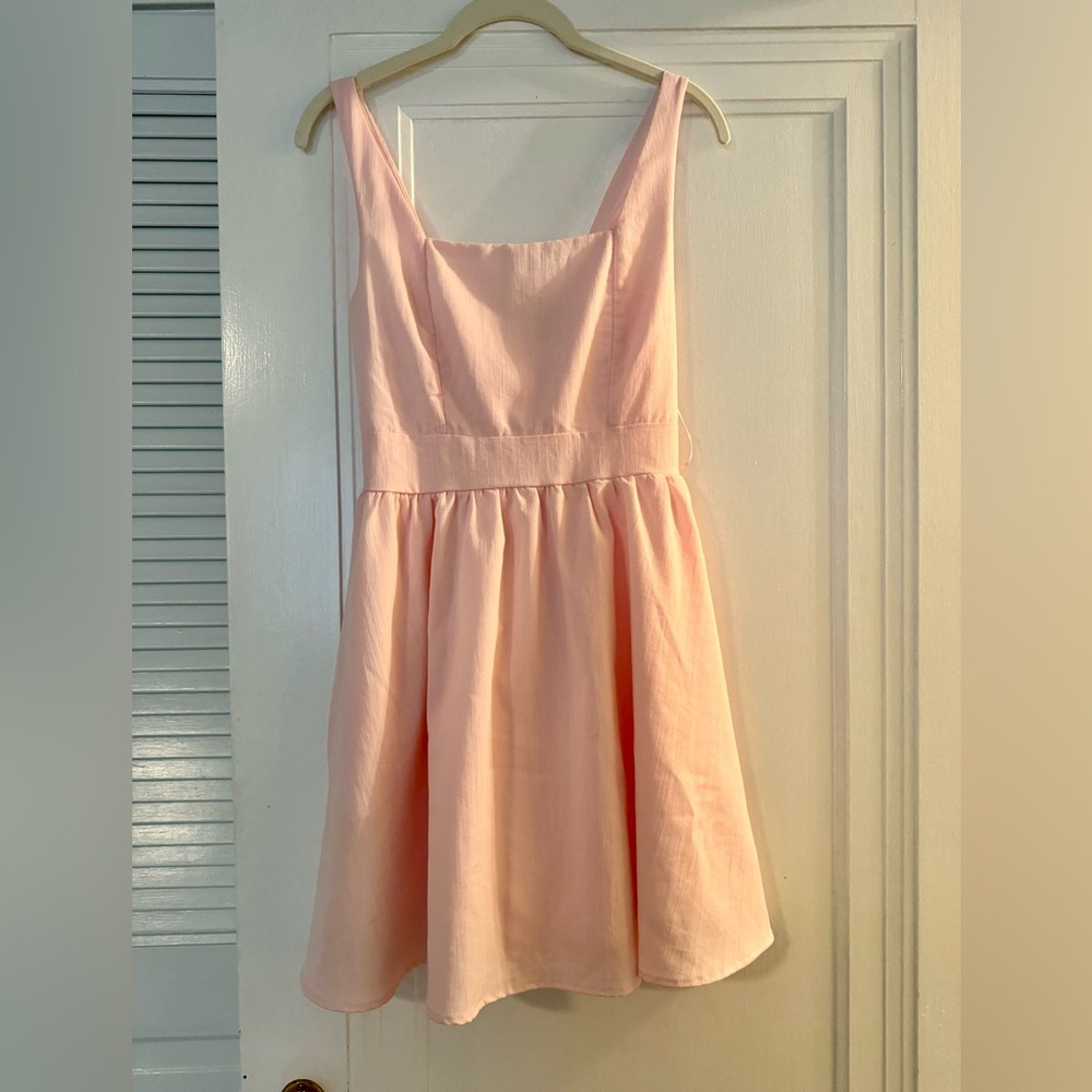 Light pink sleeveless dress from Francesca’s, sz XS